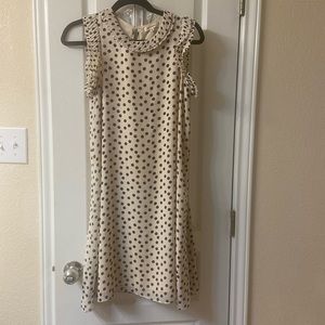 Adorable feminine flowy knee length dress from Nordstrom 2 yrs ago, fits sz 2-6